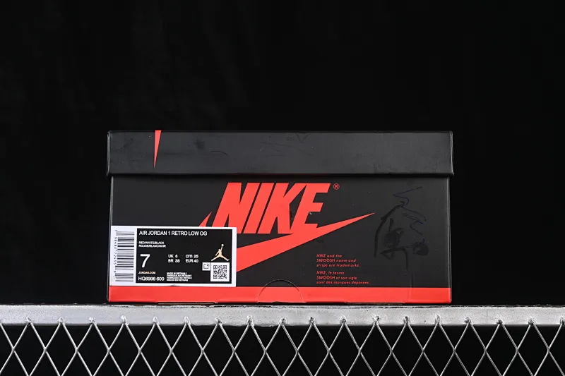 All categories Air Jordan Jordan series basketball shoes Air Jordan 1 Low W version Air Jordan 1 Low OG AJ1 Joe 1 white red black hook low-top casual sneakers HQ6998-600